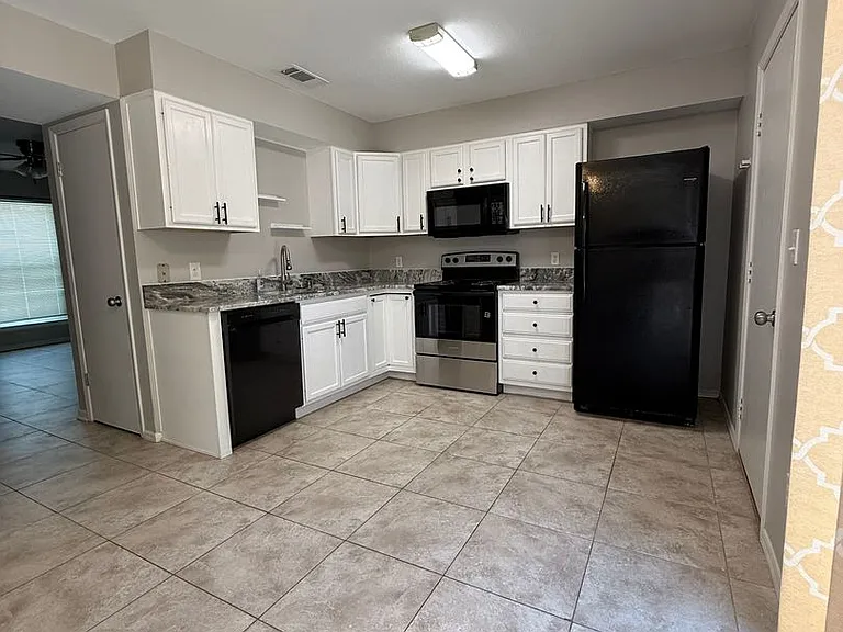 226 Pelham Rd #5 — Photo 3