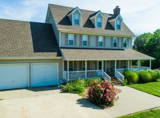 521 SE 400th Rd, Clinton, MO 64735