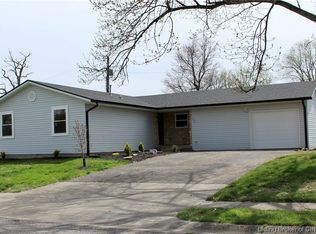 121 Hooten Blvd, Madison, IN 47250