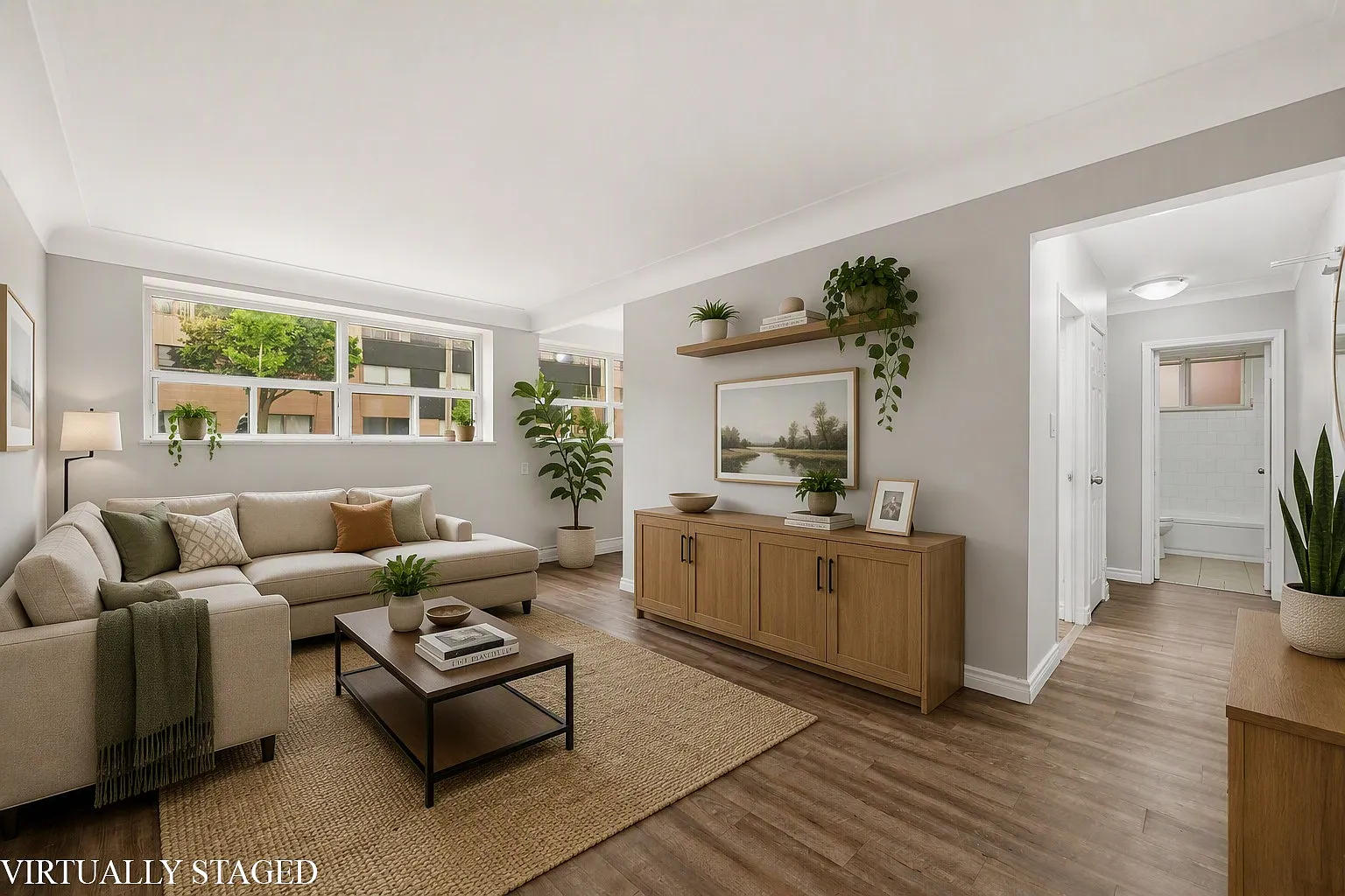 Whitney / Mericourt Apartments — Photo 4