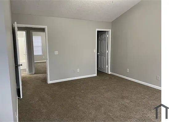 6220 Hickory Lane Cir — Photo 10