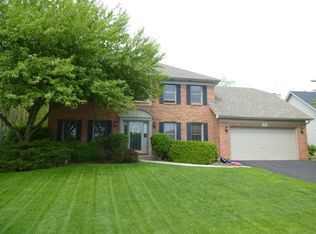 45 Ascot Ln, Aurora, IL 60504