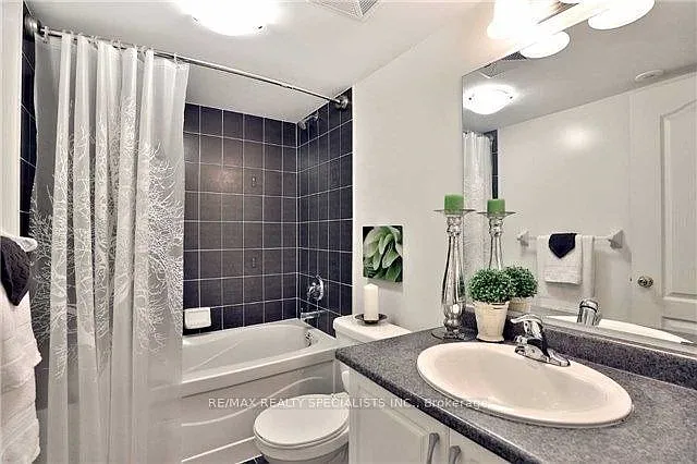 3250 Bentley Dr #3 — Photo 10