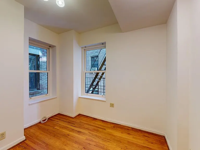 227 Riverside Dr #4A — Photo 9