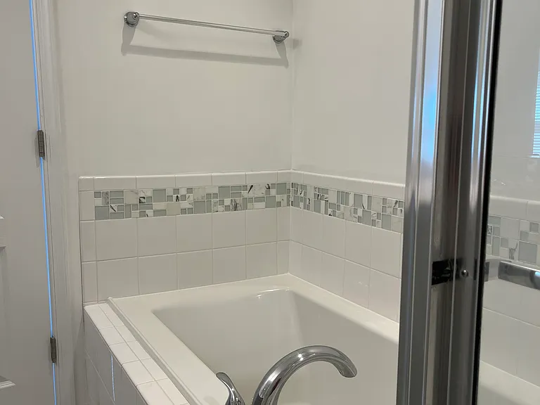 100 Oflannery Ct — Photo 17