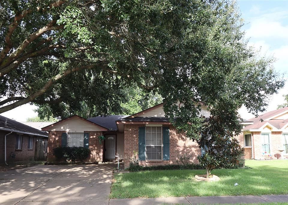 1st image of 2931 Walnut Springs Dr