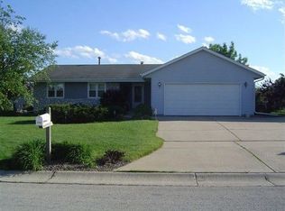 4381 W Central Ave, Franklin, WI 53132