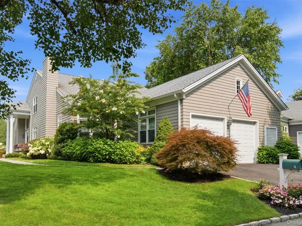 3 Fieldstone Lane, Oyster Bay, NY 11771