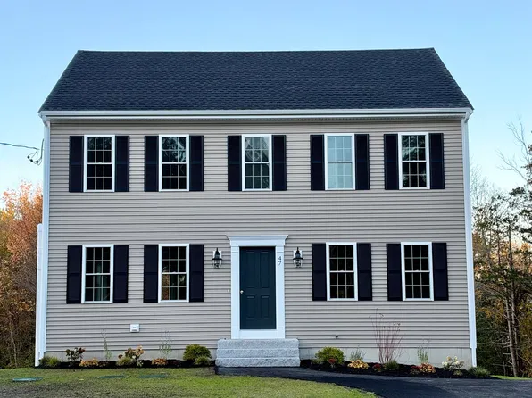 47 N Main St, Freetown, MA 02702