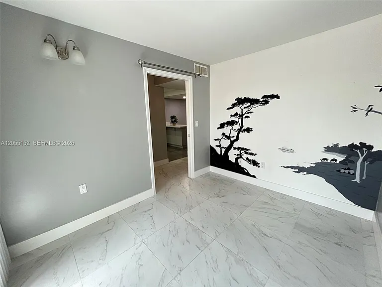 14110 Kendale Lakes Cir — Photo 11