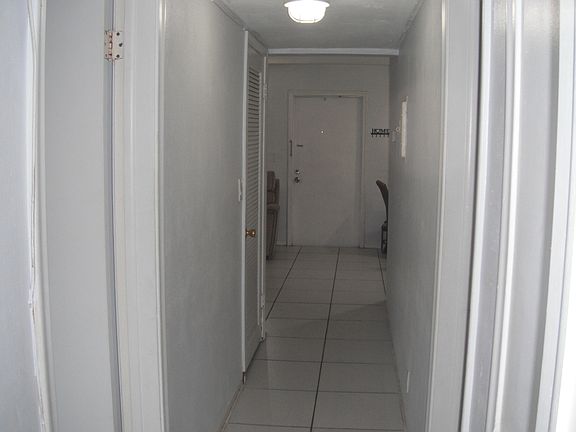5th image of 4169 SW 67th Ave APT 205A