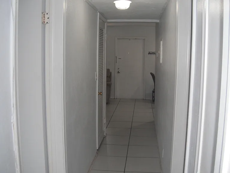 4169 SW 67th Ave #205A — Photo 5