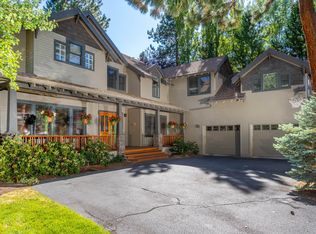 19445 Tam Lake Ct, Bend, OR 97702