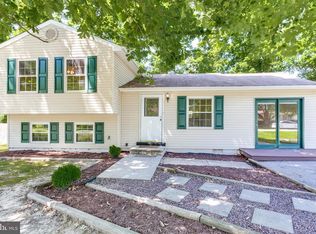 12632 Council Oak Dr, Waldorf, MD