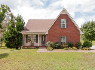 8592 Middle Lick Creek Rd, Lyles, TN 37098