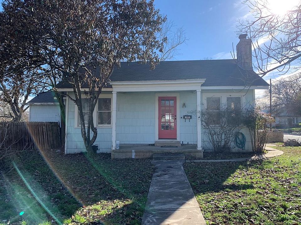 1st image of 1001 Prescott St