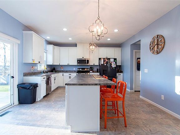 5th image of 459 Val Dosta Cir