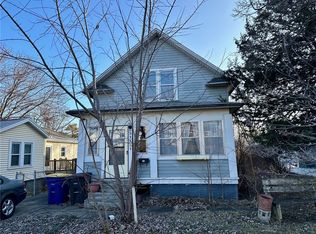 735 38th St, Des Moines, IA 50312