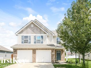 5555 Wild Horse Dr, Indianapolis, IN 46239