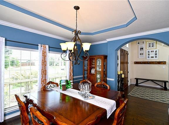 5th image of 2609 Winding Creek Dr