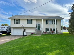 493 Wallace Hill Rd, Plattsburgh, NY 12901