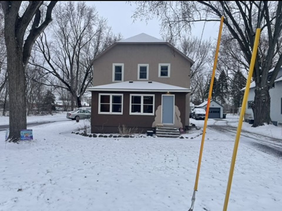 1st image of 110 W Sartell St