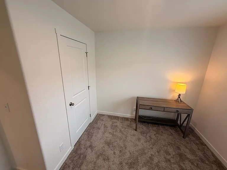 316 S Hallett St — Photo 19