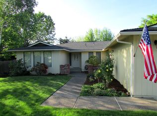 538 Hogan Ave, Medford, OR 97504