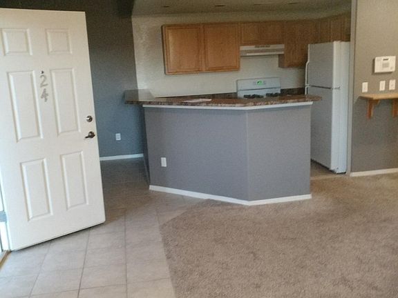 3rd image of 6800 Vista Del Norte Dr NE #927