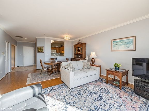 5th image of 1700 Riverwoods Dr APT 703