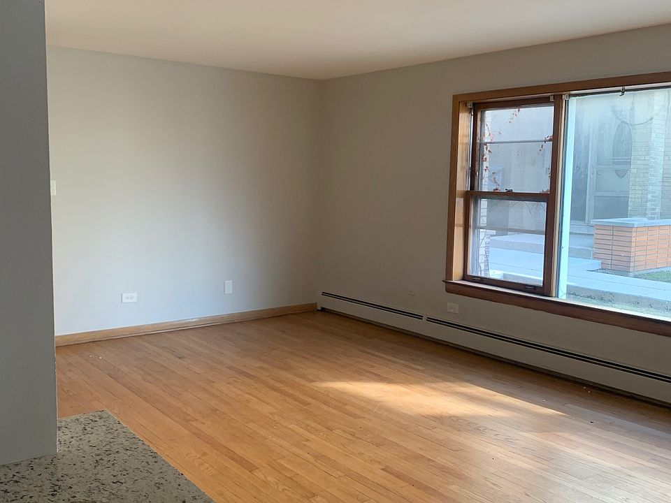 1st image of 2119 S Harlem Ave