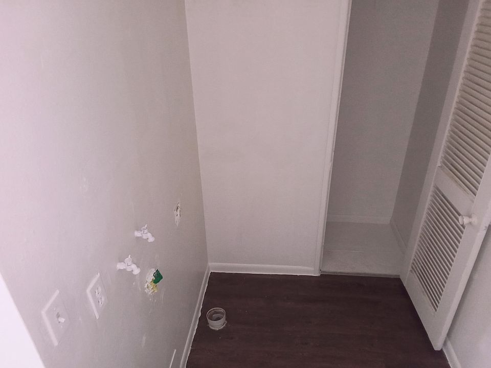 1st image of 5150 W Kentucky Ave #5150