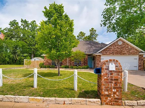 4th image of 115 King Arthur Dr