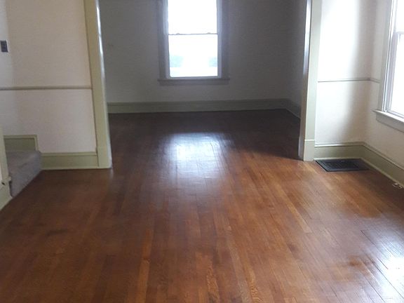 2nd image of 1312 Donald Ave