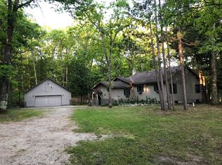 9629 N Kings Poin, Irons, MI 49644