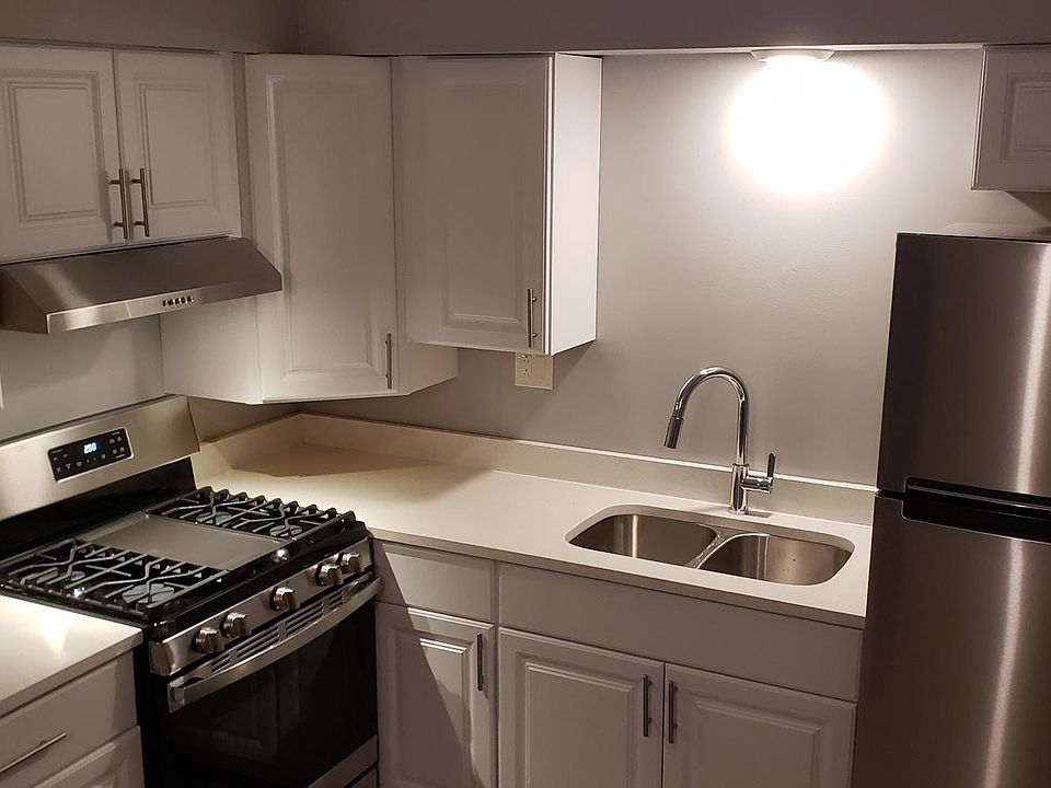 1st image of 1212 N 33rd Ave APT 7A