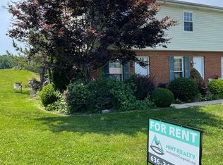 804 Cole Blvd #804, Saint Charles, MO 63301