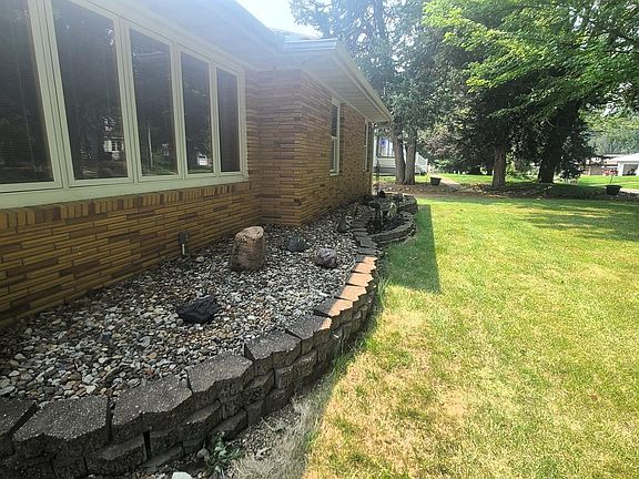 4th image of 802 N 11th St