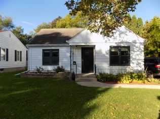 1215 29th St, Rockford, IL 61108