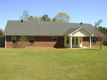 3rd image of 1023 Brown Dr