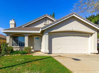 1215 Arbor Dr, Roseville, CA 95678