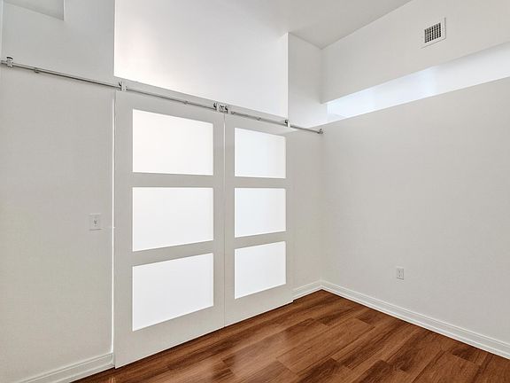 4th image of 489 Harrison St #301A