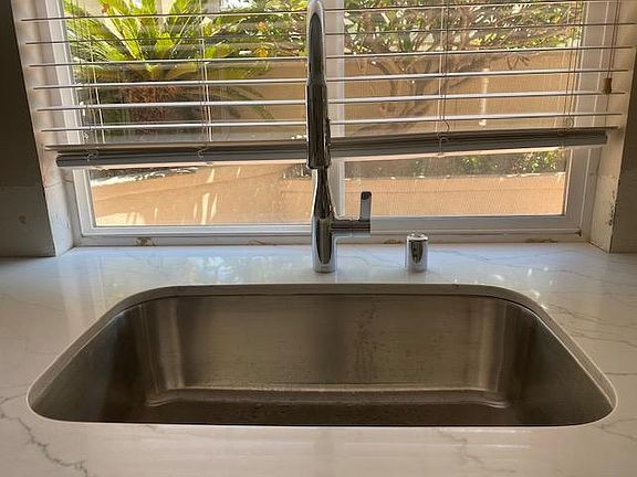 5th image of 20884 Cabrillo Ln