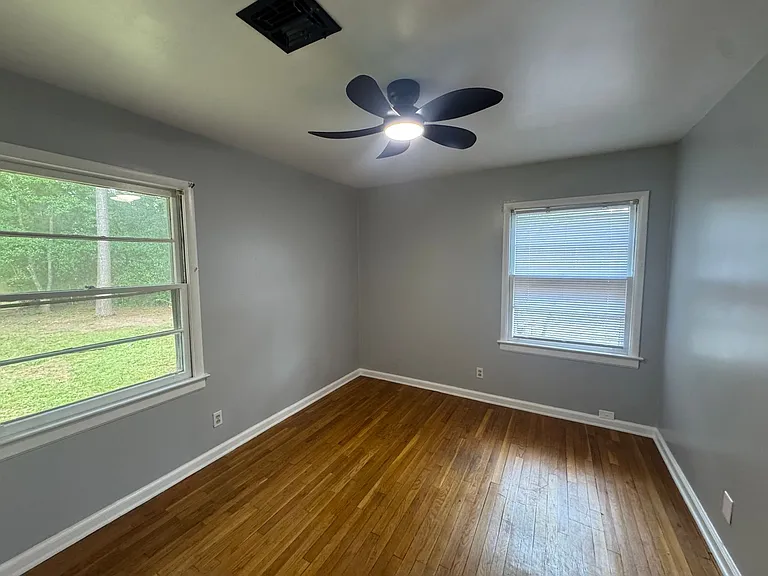 963 Green Ridge Rd — Photo 15
