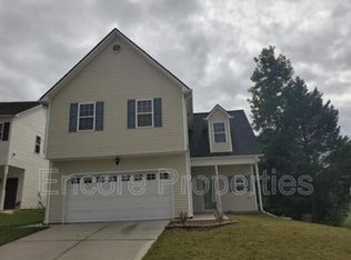 693 Citrus Petal Rd, Fuquay Varina, NC 27526