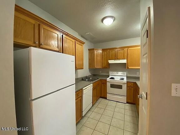 5th image of 8121 Eldorado Ave