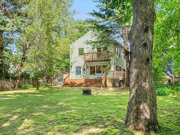 2nd image of 29 Tanglewood Drive