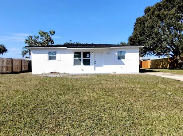 2910 Emory St, Melbourne, FL 32901