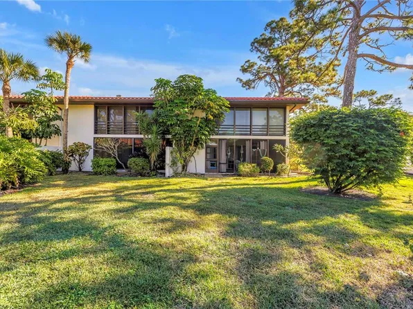 3500 El Conquistador Pkwy APT 108, Bradenton, FL 34210