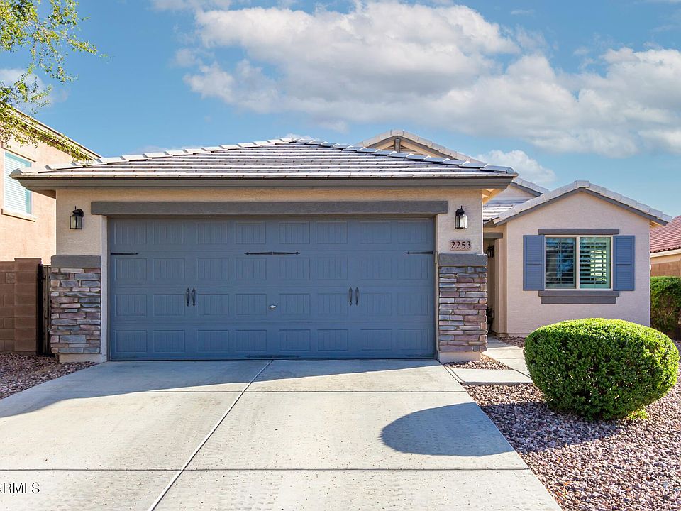 1st image of 2253 E Hazeltine Way